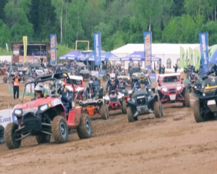 Гоночная серия RZR CUP