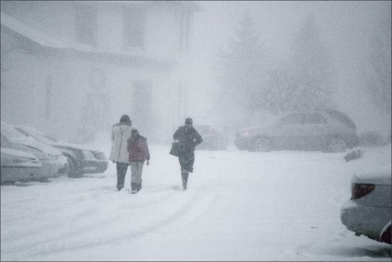 В Кирове экстренно проверят все скатные крыши: на город надвигается циклон с мокрым снегом и метелями.