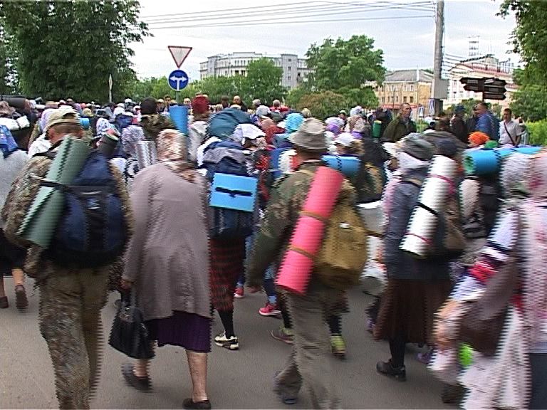 26 тысяч паломников отправились в Великорецкий крестный ход