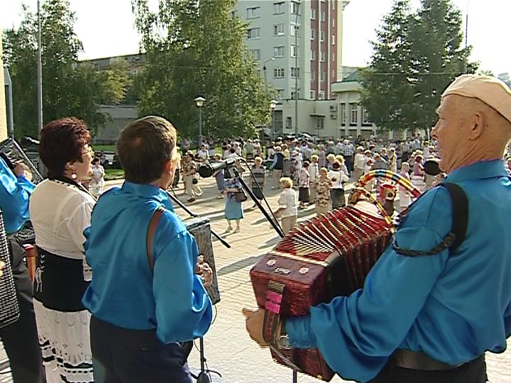 Проект «Вятские вечерки» закрывает сезон