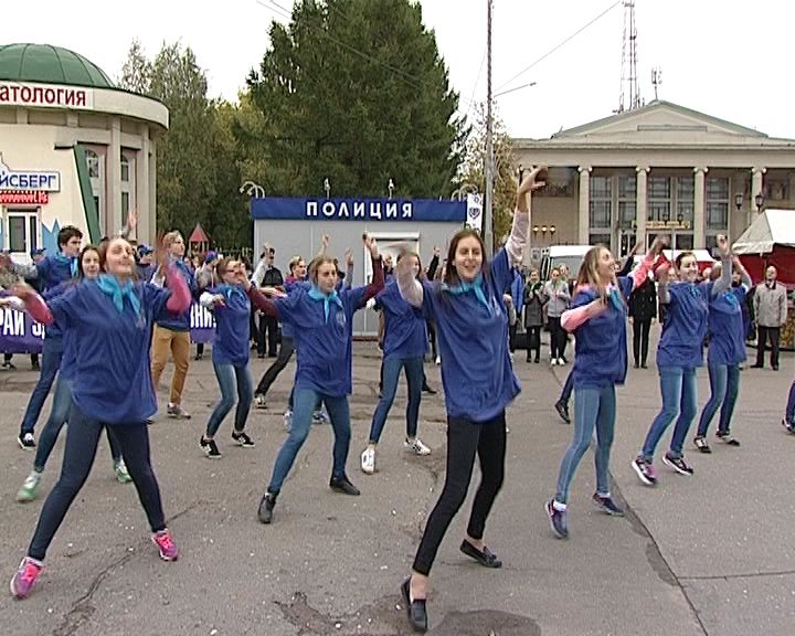 Кировские полицейские провели акцию «Выбирай здоровый образ жизни»