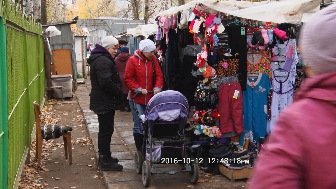 В Кирове не закроют ярмарку на улице Павла Корчагина