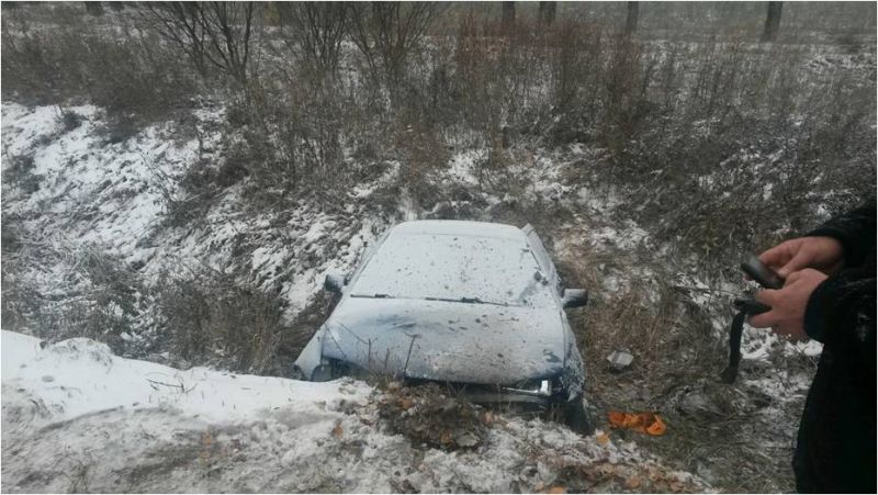 В Кирово-Чепецком районе в кювет съехал 