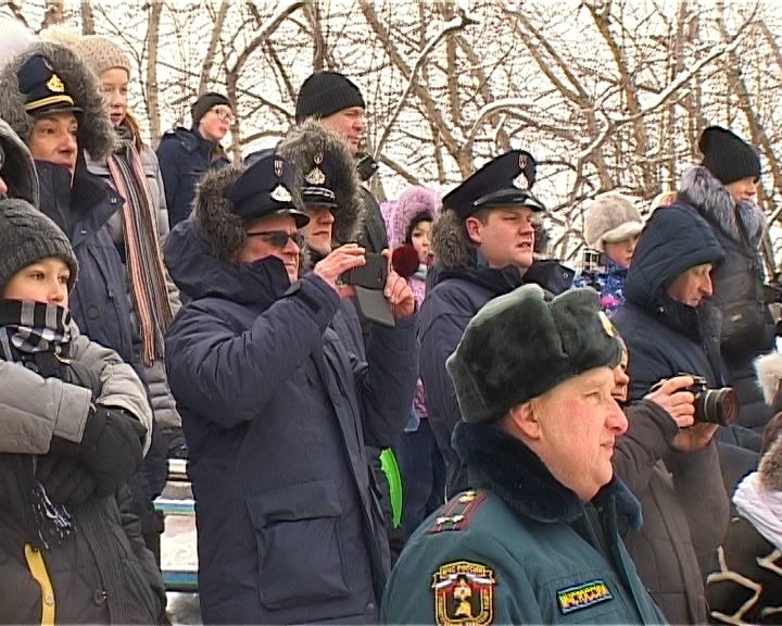 Праздник МЧС на стадионе «Прометей»