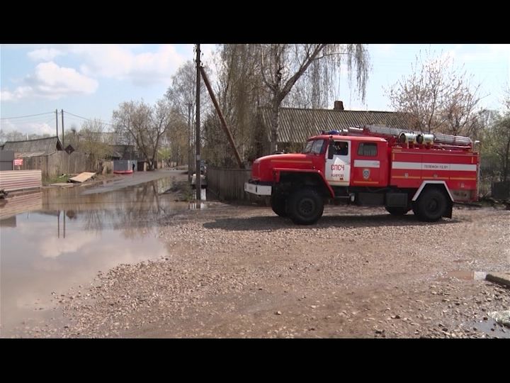 За сутки уровень воды в Вятке снизился еще на 13 см