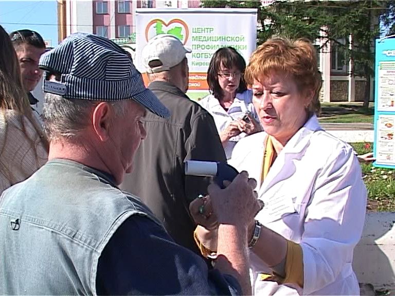 В Кирове пройдет акция «Куришь? Проверь свои легкие!»