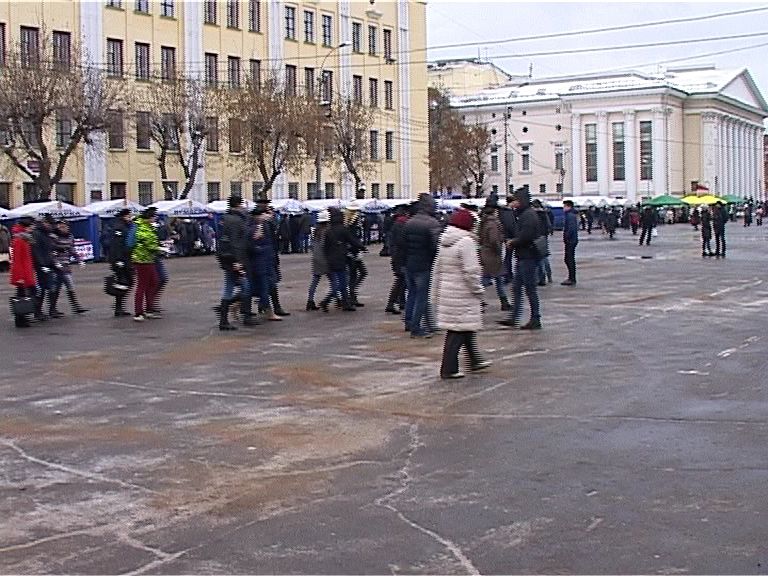 В Кирове проходит ярмарка 