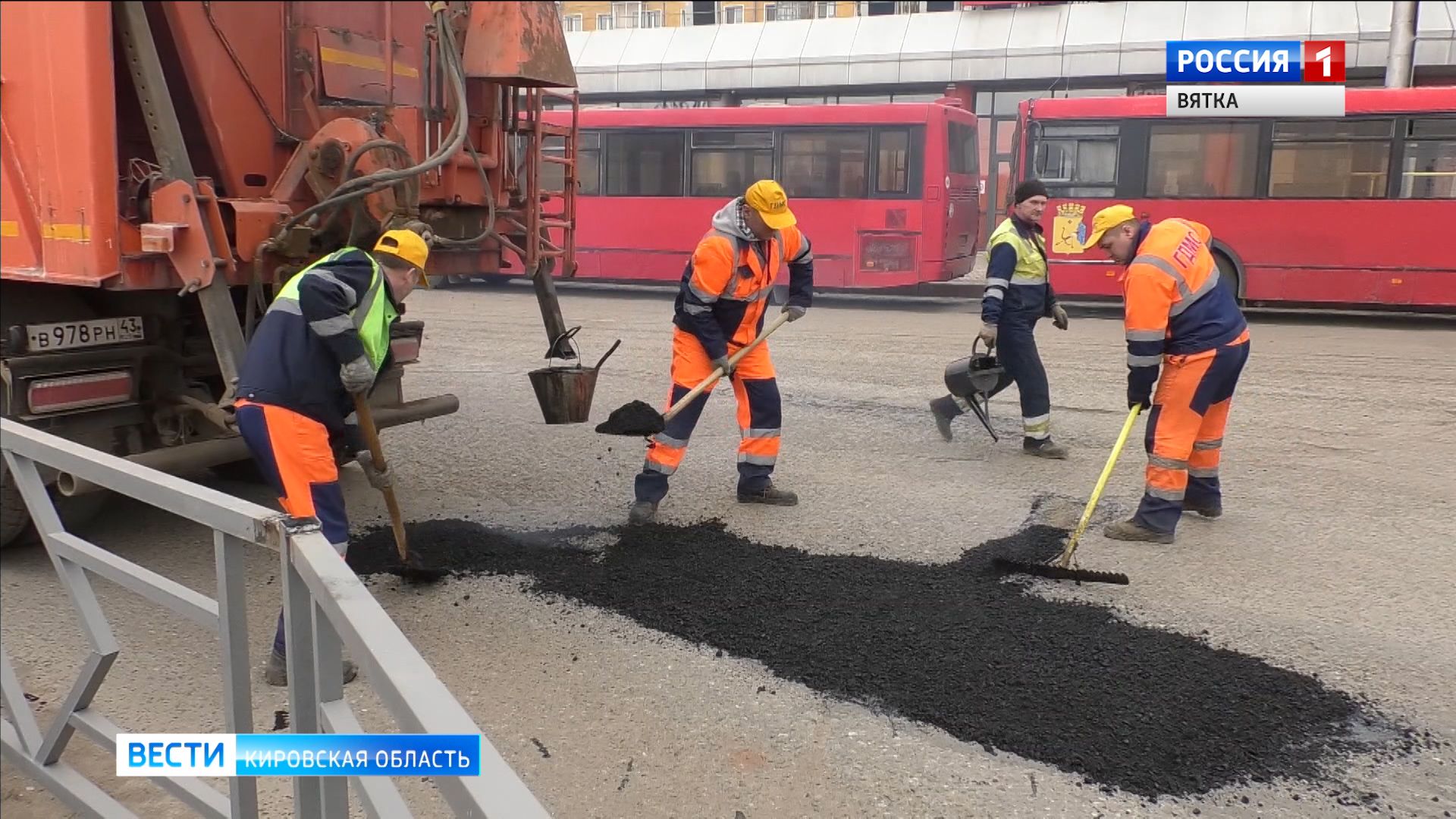 В Кировской области приступили к ремонту дорог регионального значения