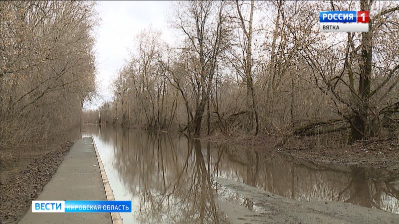 В Кирове возобновили движение по дорогам, закрытым на период паводка