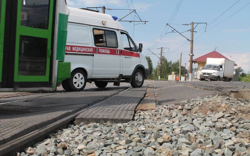 В Кирове ограничат движение по жд переезду у лыжного комбината.