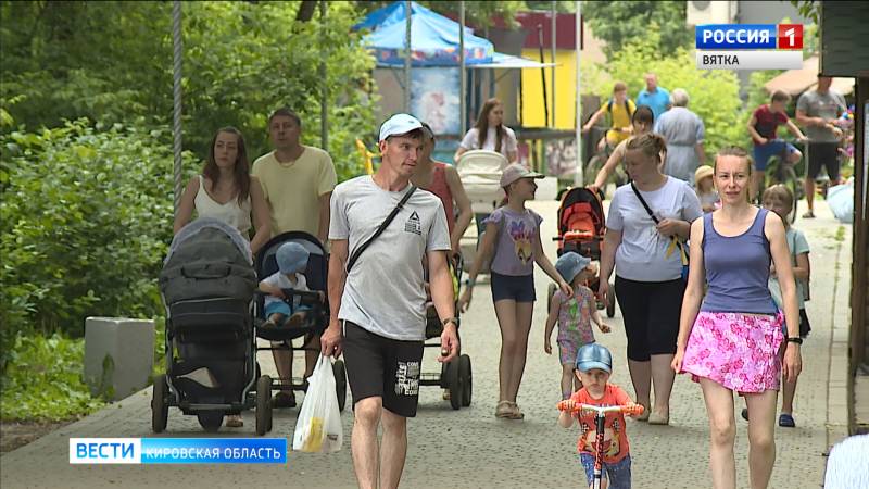 С наступлением жаркой погоды в Кирове увеличилось число жалоб на неприятные запахи