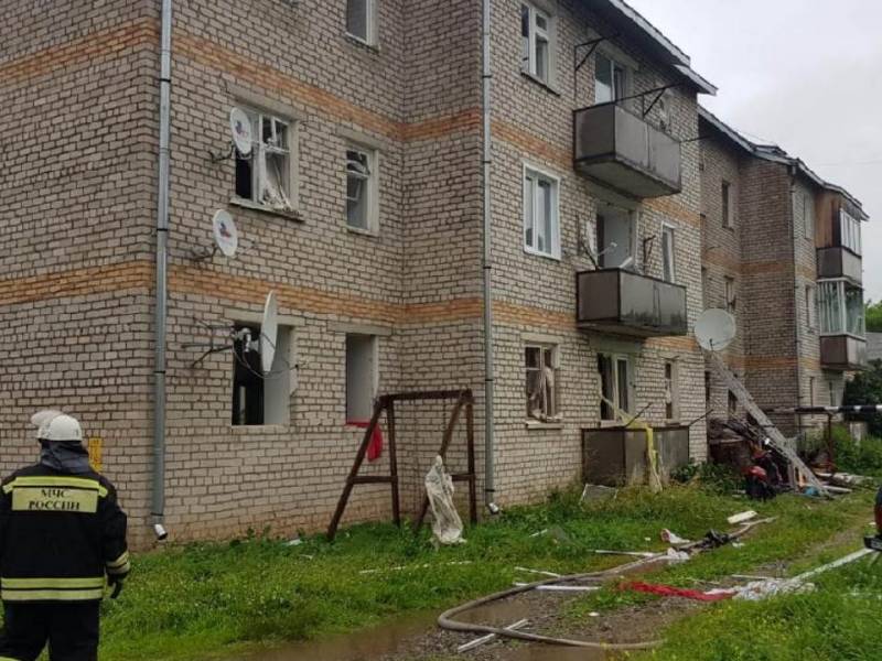 В Кикнуре произошел взрыв газа в жилом доме: 1 человек погиб (ФОТО).