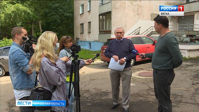 Жильцы дома на Дерендяева четыре месяца обходились без лифта