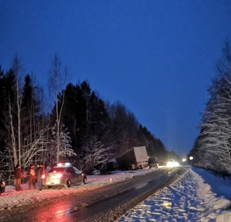 В Омутнинском районе в ДТП погибли два человека