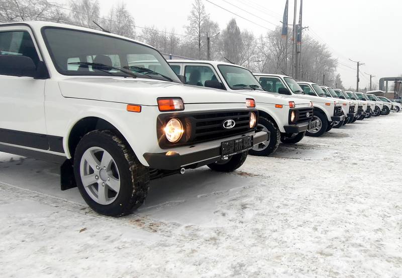 Районные больницы Кировской области получили новые автомобили