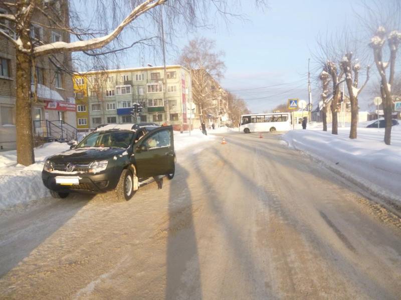 В Кирово-Чепецке водитель «Рено Дастер» сбила пешехода