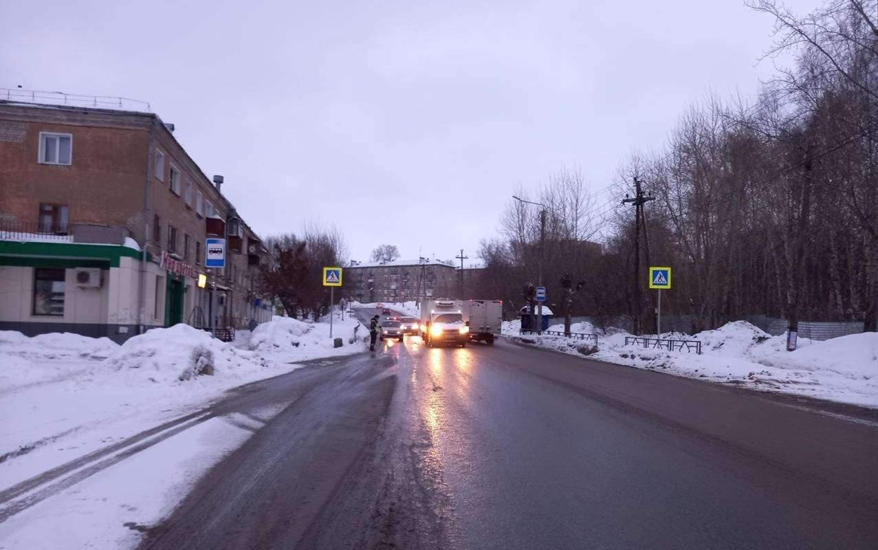 В Кирове на улице Лепсе «Мицубиси Галант» сбила пешехода