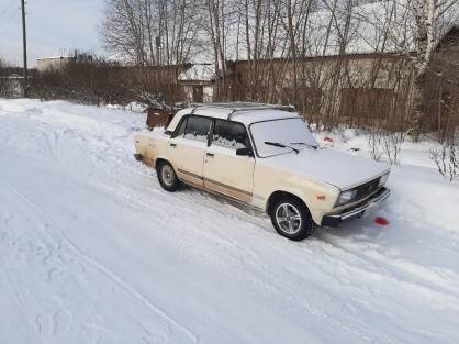 В Подосиновском районе осудят двух подростков за угон автомобиля и грабеж