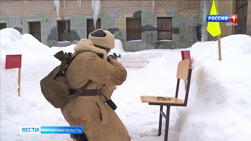 В Кирове школьники и юнармейцы соревновались в ТуАрминге