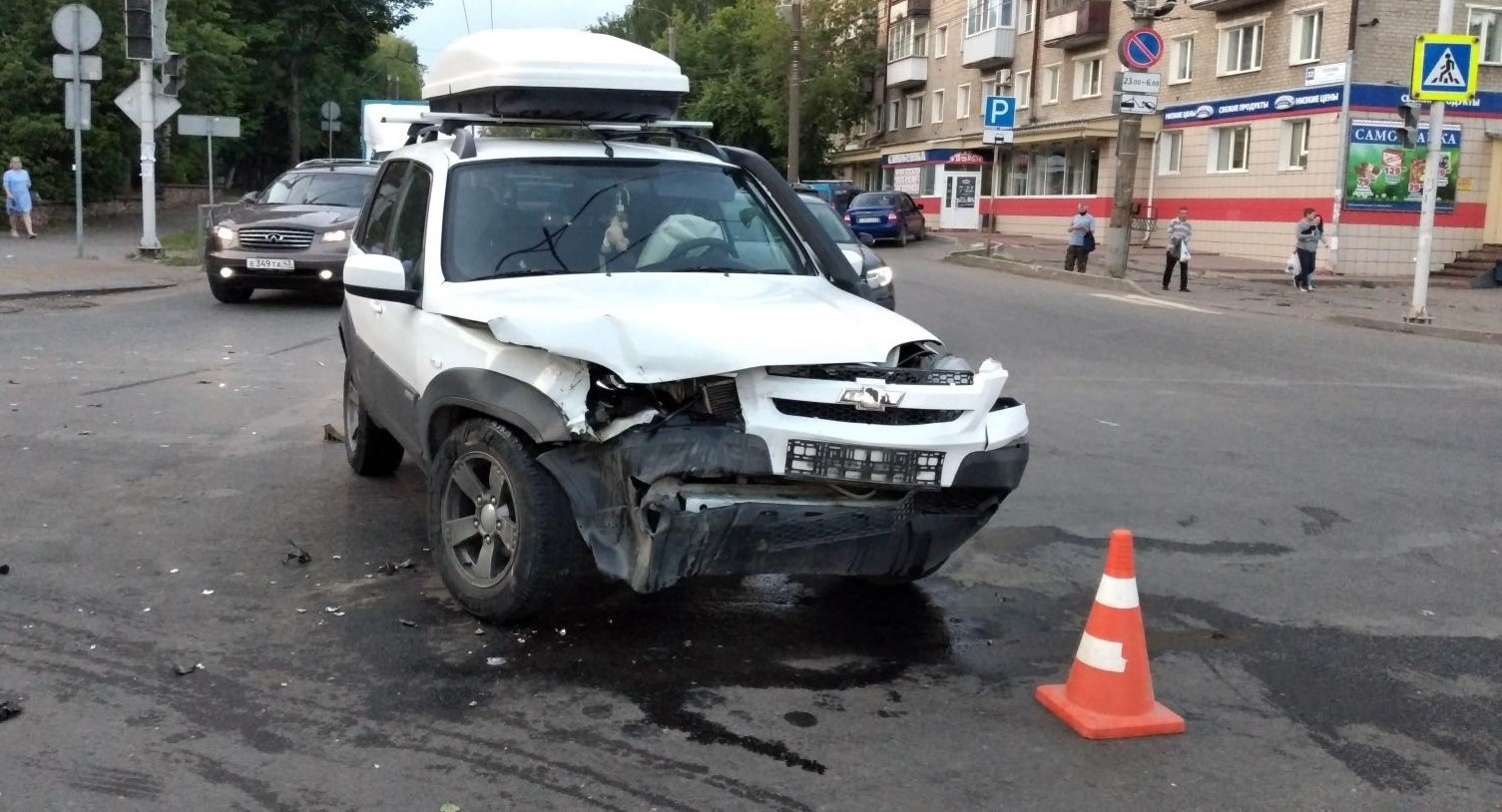 В Кирове в аварии пострадали три человека