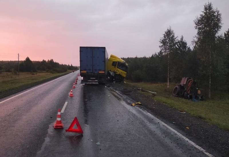 В Кировской области в результате аварии погиб водитель трактора