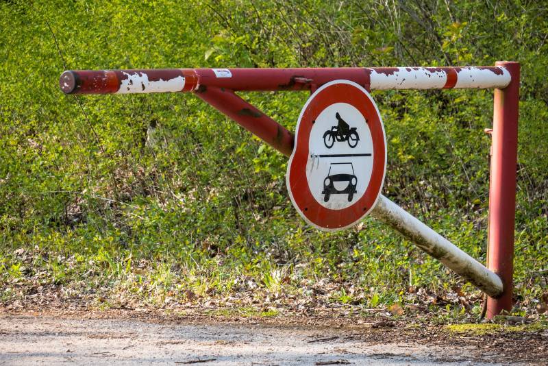 В Кирово-Чепецком районе перекрывают два железнодорожных переезда