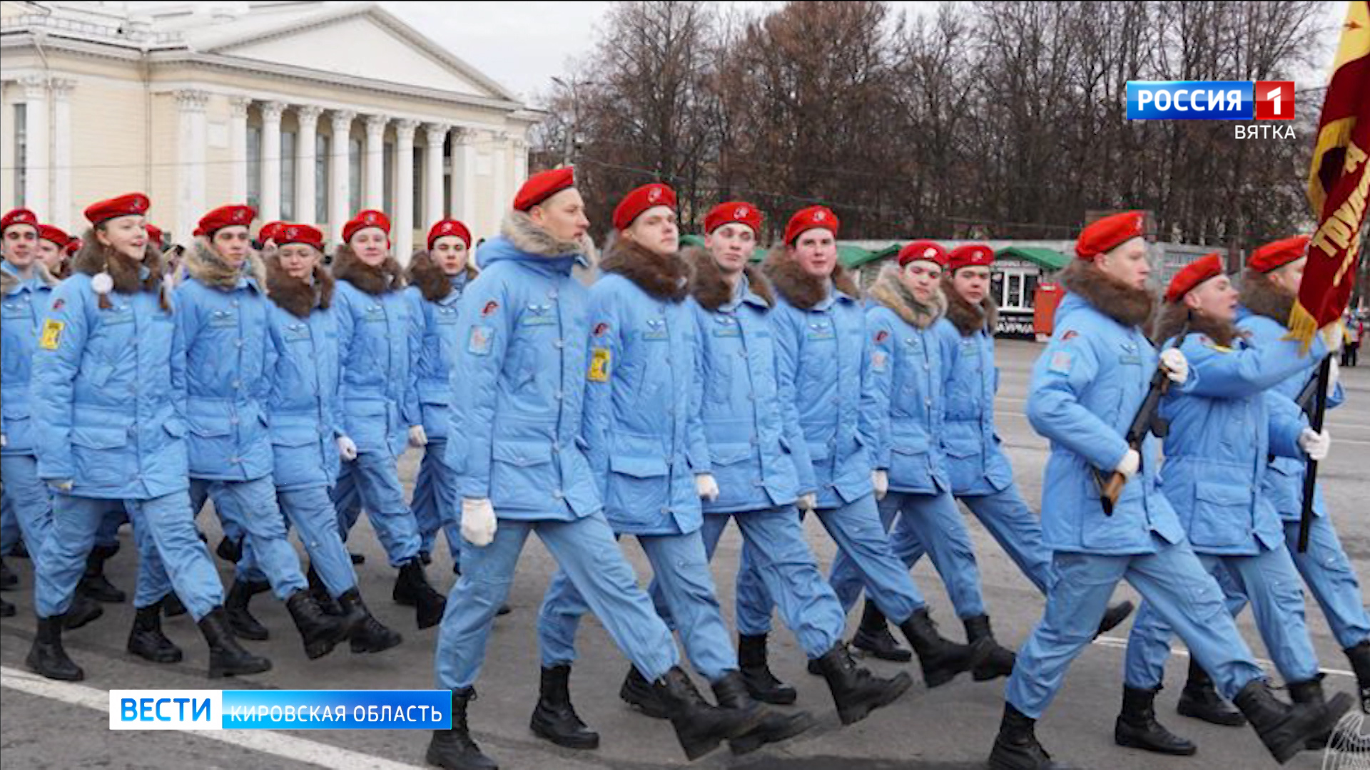 Кировские юнармейцы приняли участие в «Параде памяти»