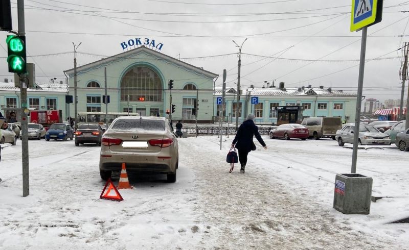 В Кирове в ДТП пострадала пожилая женщина - пешеход