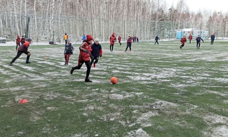 Кировские футболисты вернулись с победой из Нижнего Новгорода