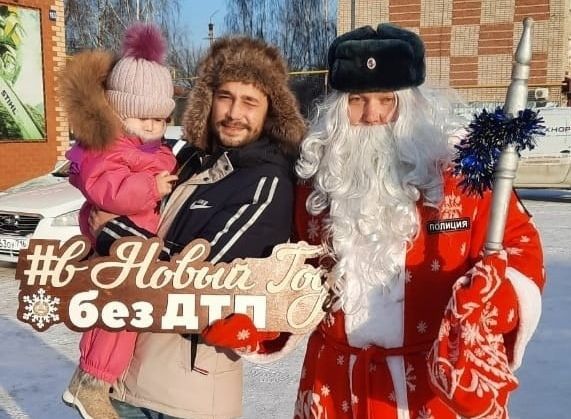 В Вятских Полянах прошла акция «В Новый год без ДТП»