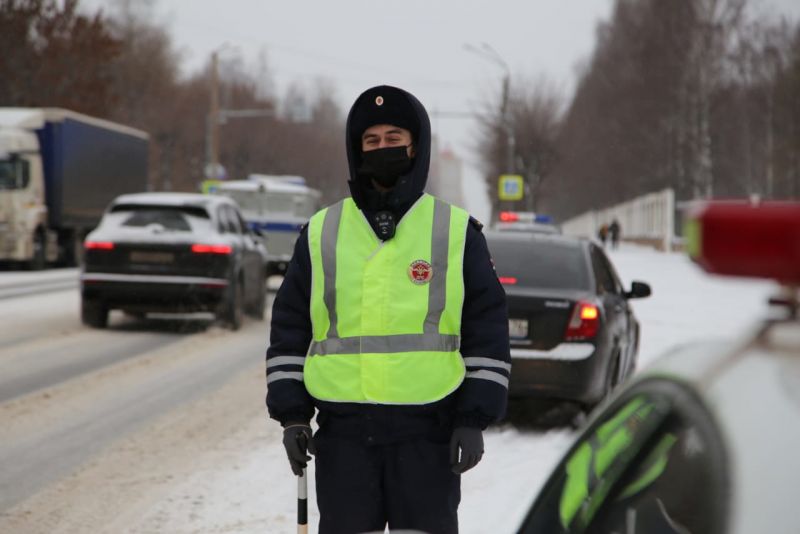 В Ленинском районе Кирова водителей проверят на состояние опьянения