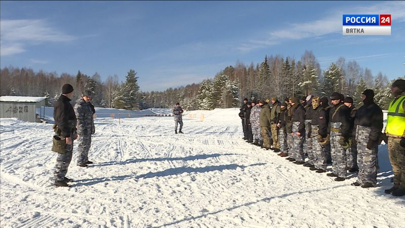 В Кирове прошел турнир по практической стрельбе среди спецподразделений УФСИН