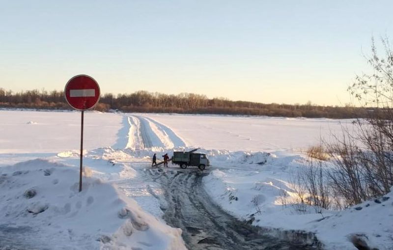 В Котельниче закрыли ледовую переправу через Вятку