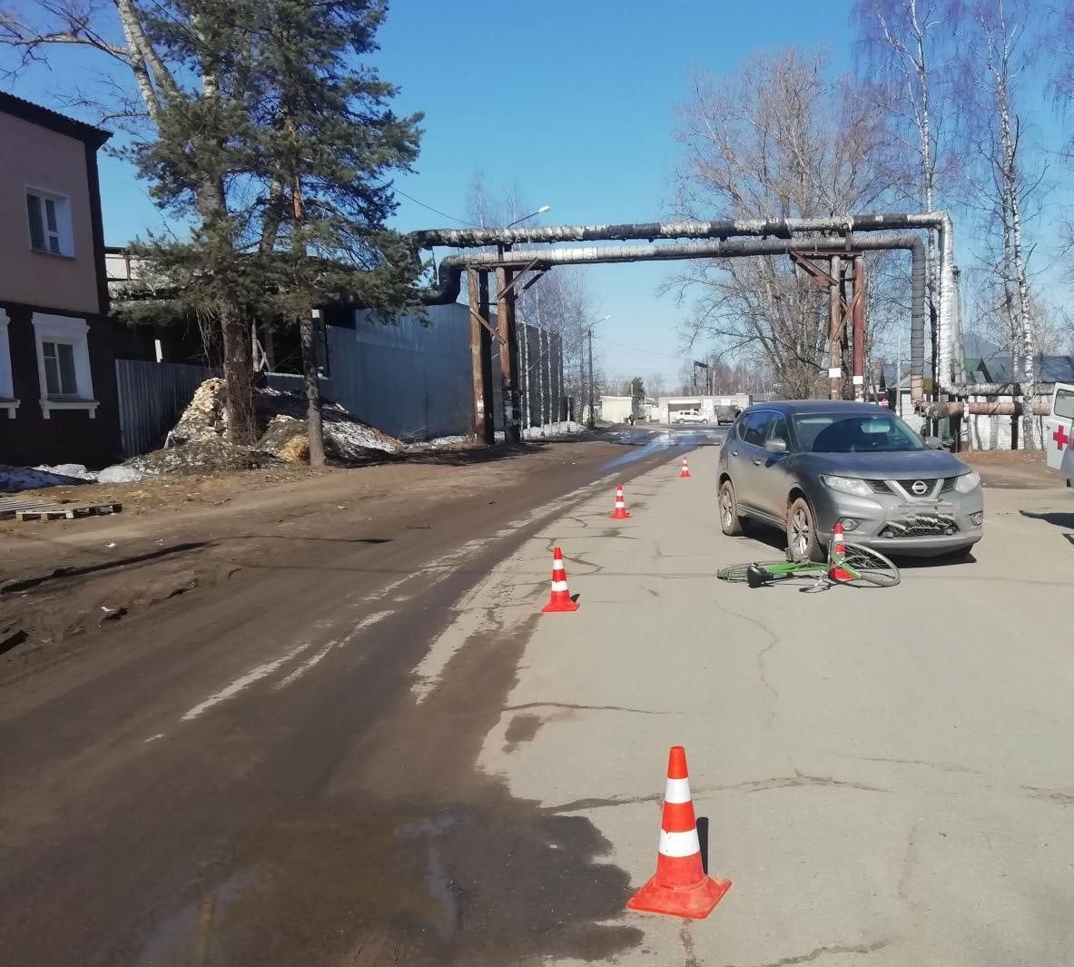 В Оричевском районе «Ниссан» сбил женщину на велосипеде