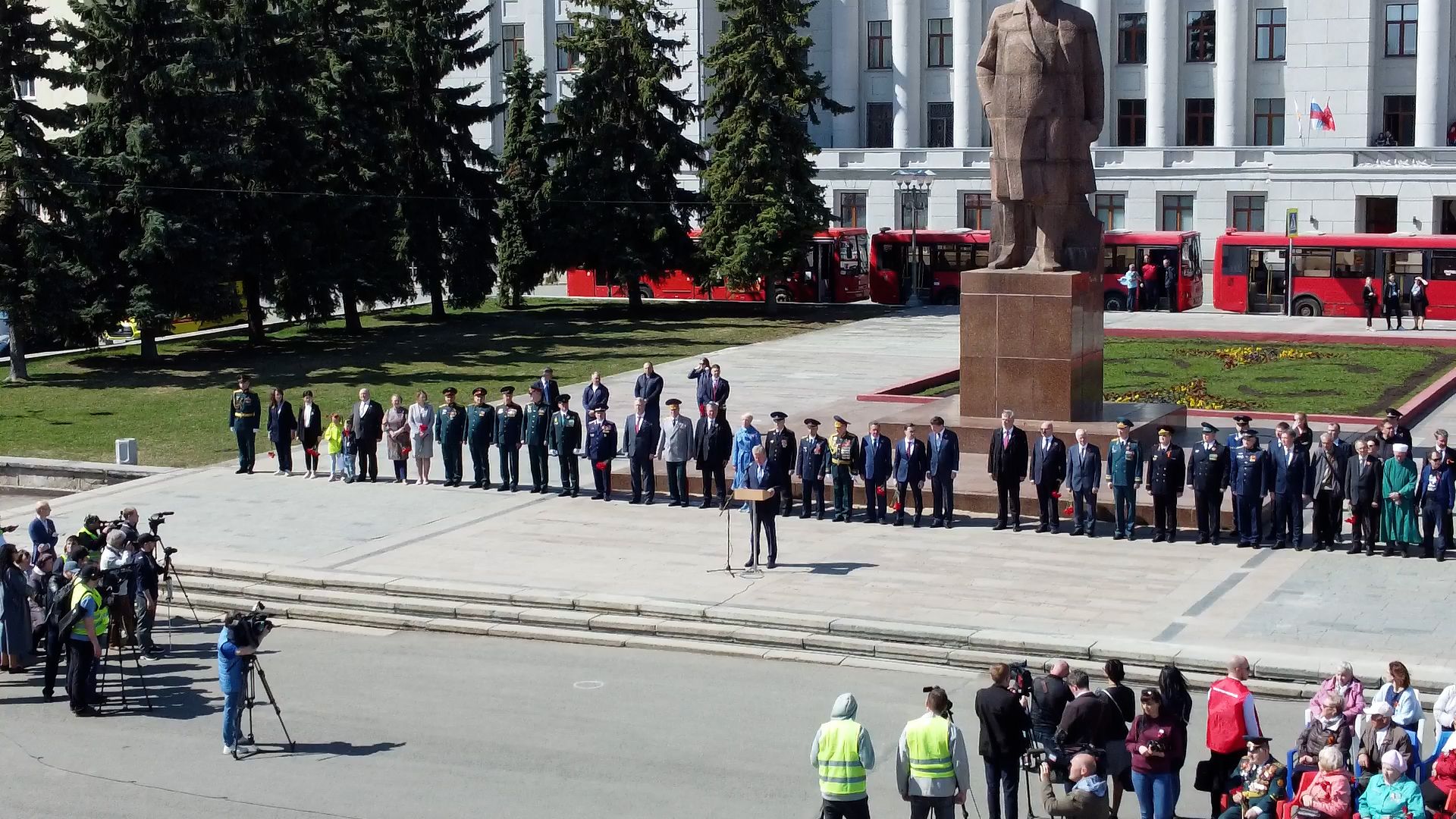 В Кирове завершился парад в честь 77-й годовщины Победы в Великой  Отечественной войне » ГТРК Вятка - новости Кирова и Кировской области