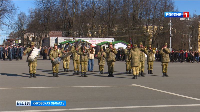 Кировчанам рассказали о праздничной программе в День Победы