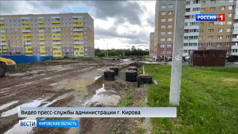 Благоустройство улиц Зеленина и Восьмое марта планируют завершить в октябре