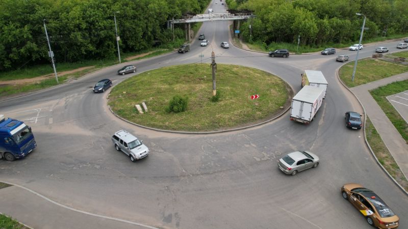 В Кирове кольцевую развязку на Луганской передадут в муниципальную собственность