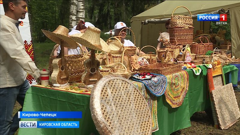 В Кирово-Чепецке состоялся фестиваль «Ива-Дивная»