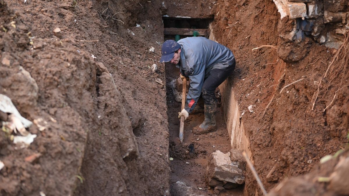 В Кирове ремонтируют бесхозные сети теплоснабжения