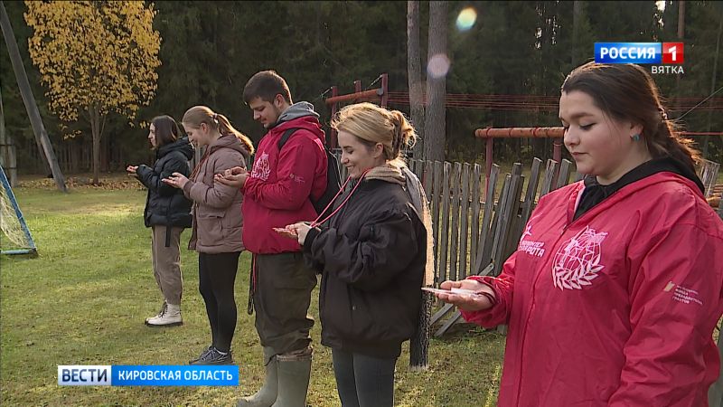 Поисково-спасательный отряд «ЛизаАлерт» провел для новичков обучение по поиску пропавших людей