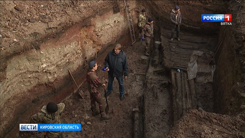 В оборонительном вале Хлыновского кремля обнаружено множество ценных артефактов