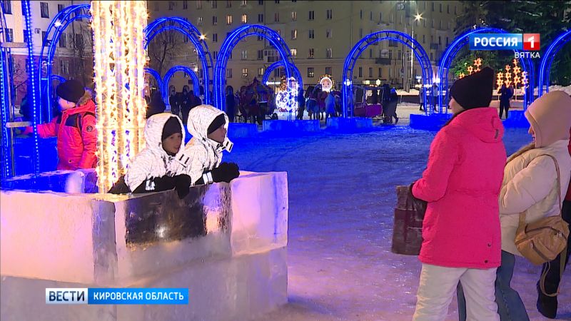 В новогоднюю ночь в Кирове охранять порядок будут полицейские, народные дружинники и казаки