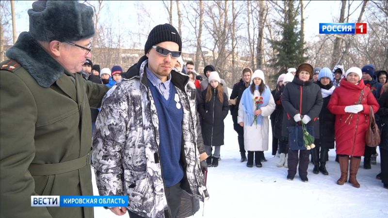 Участнику военной спецоперации из Кирово-Чепецка вручили медаль «За отвагу»