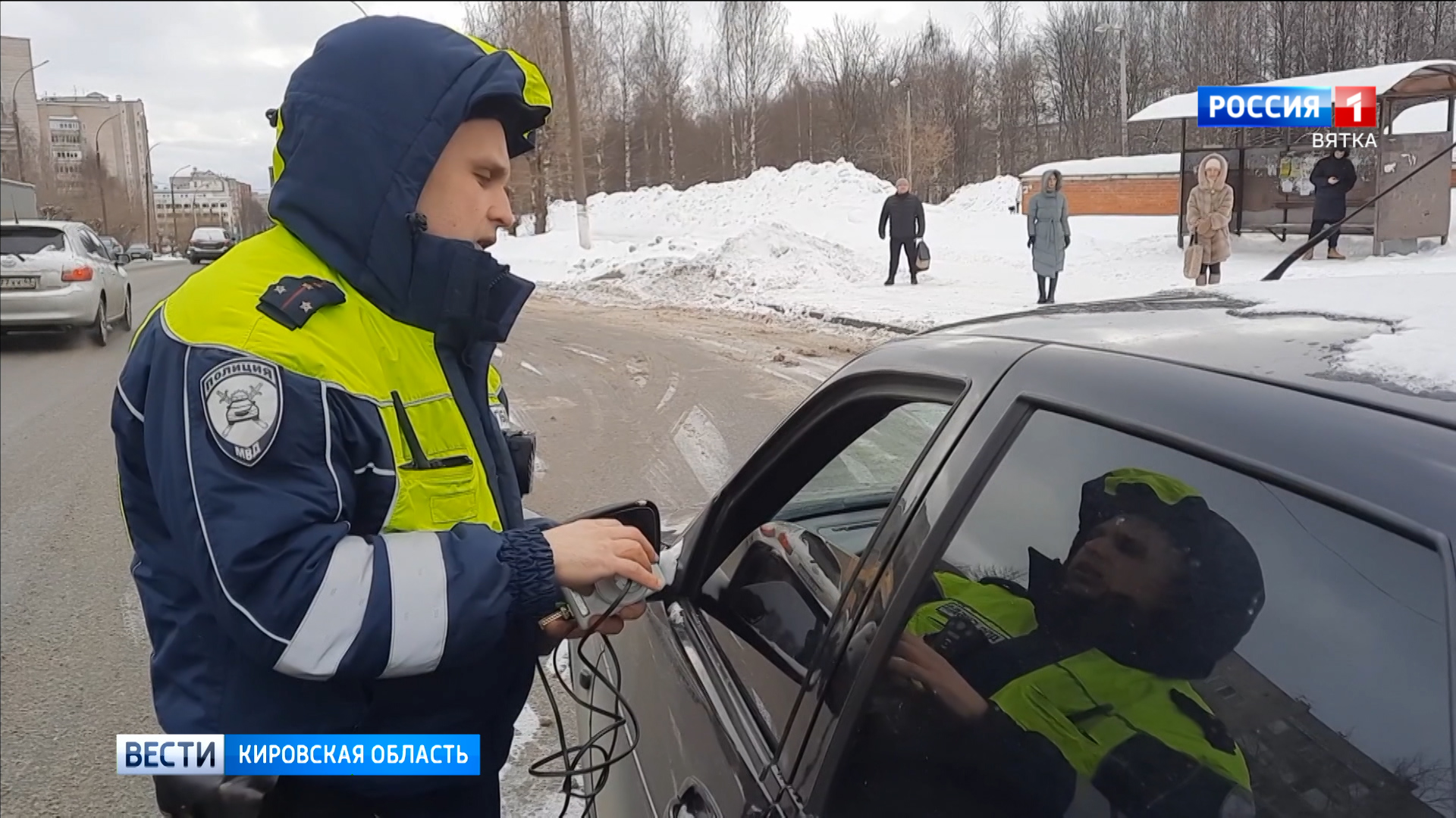 На кировских дорогах проверяют тонированные автомобили » ГТРК Вятка -  новости Кирова и Кировской области