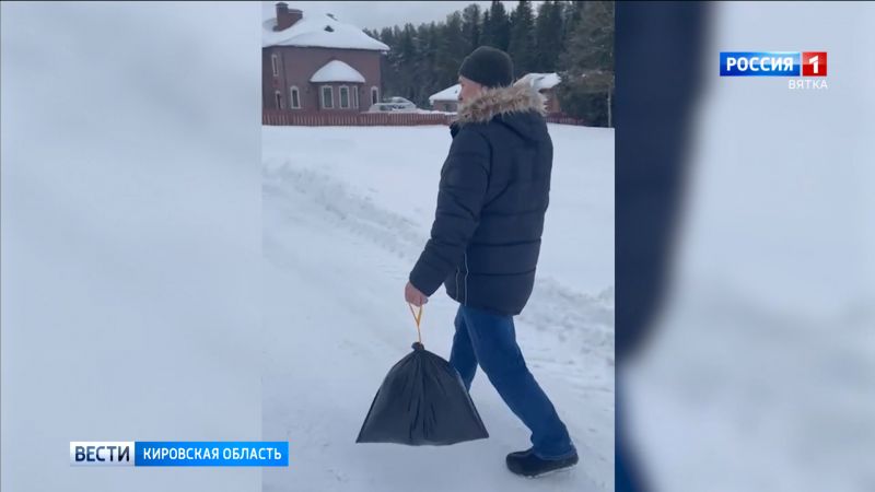 Жители деревни Суворовы добиваются оборудования контейнерной площадки