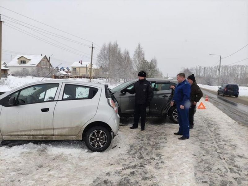 В Кирове прокуратура взяла на контроль результаты проверки по факту ДТП, в котором погиб двухмесячный ребенок