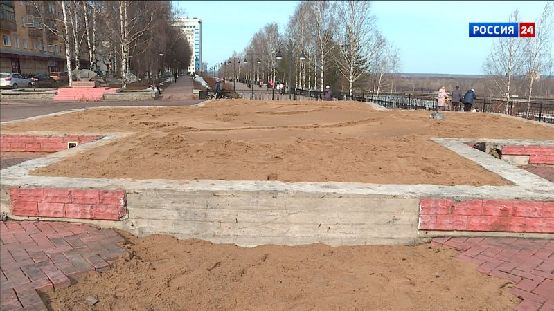 В Кирове началась закладка фундамента на месте сгоревшей Феодоровской церкви