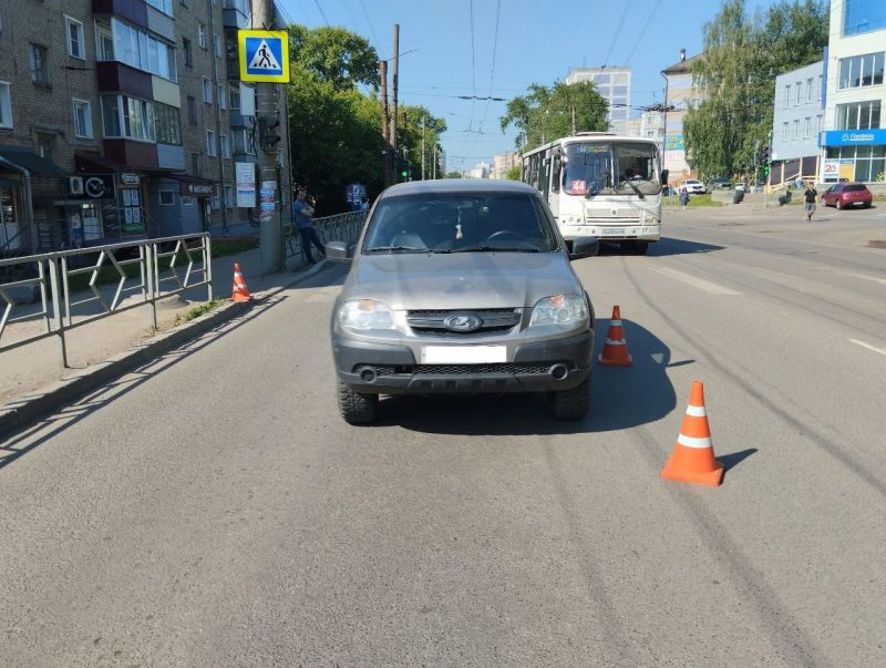 В Кирове на пешеходном переходе сбили девочку