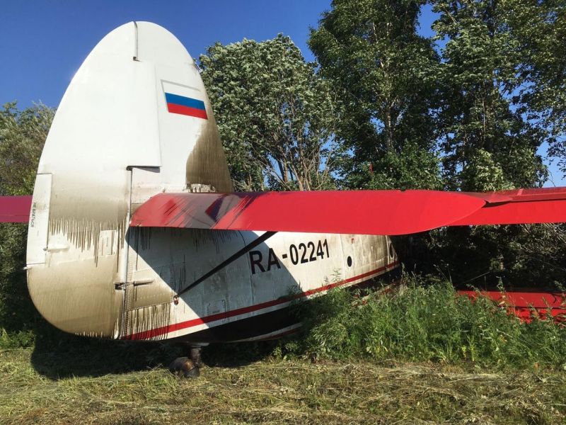 В Кировской области совершил аварийную посадку самолет Авиалесоохраны.